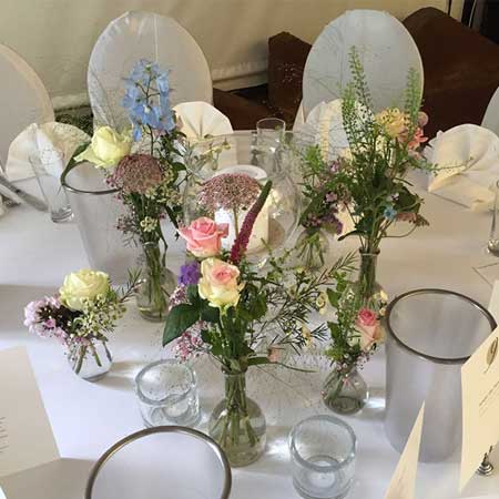 Tischdekorationen in allen Varianten